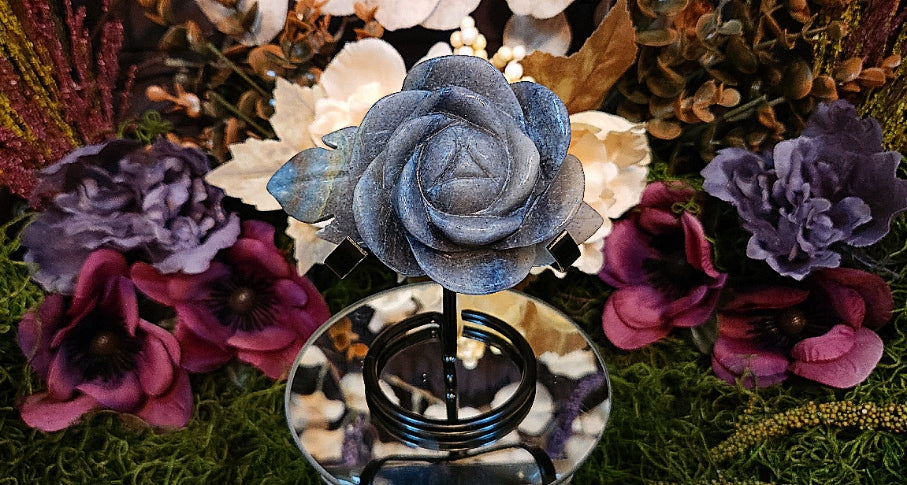 Blue Trolleite Rose